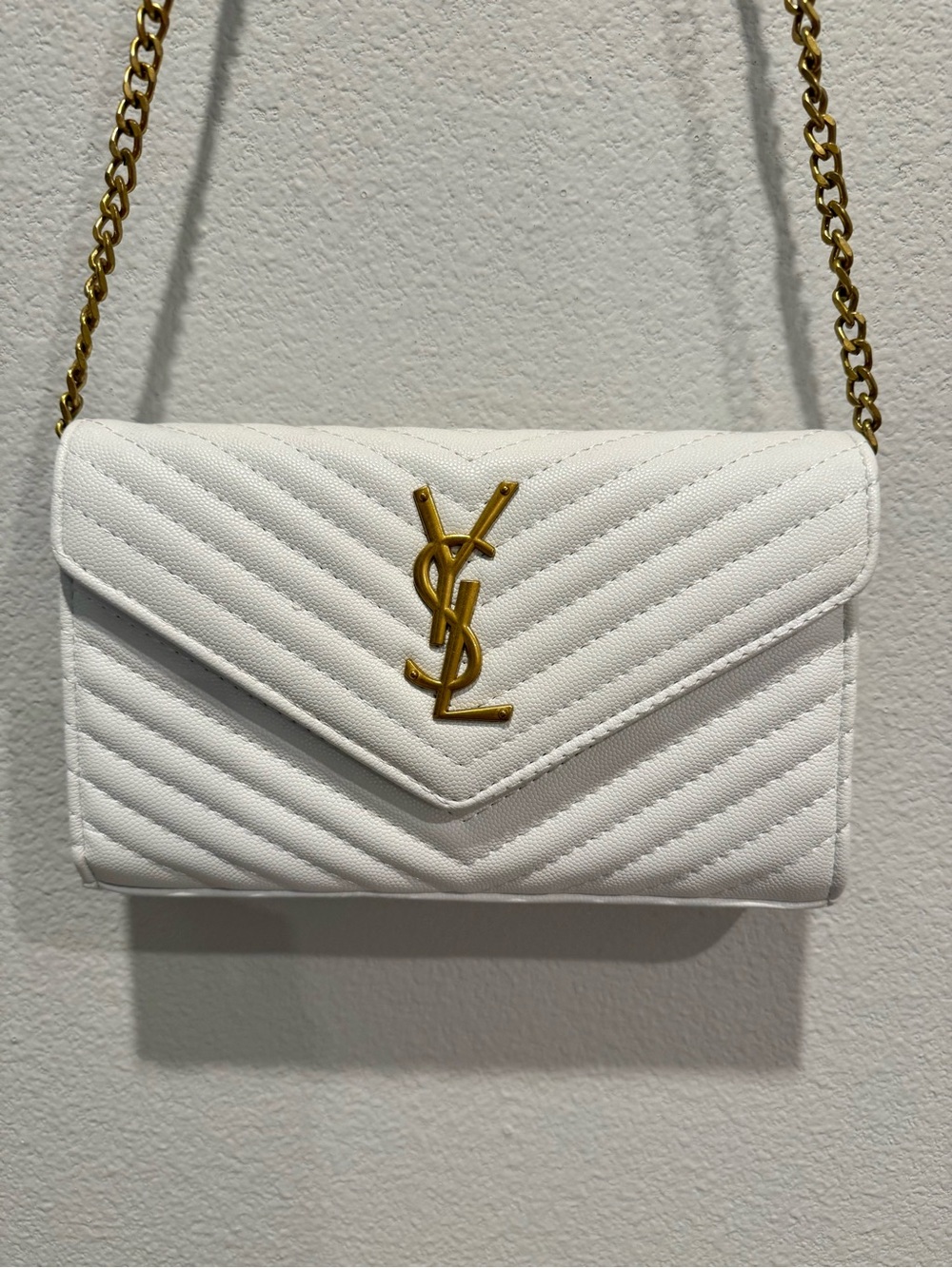 FAUX Saint Laurent White Quilted Leather Envelope Crossbody with Gold Hardware